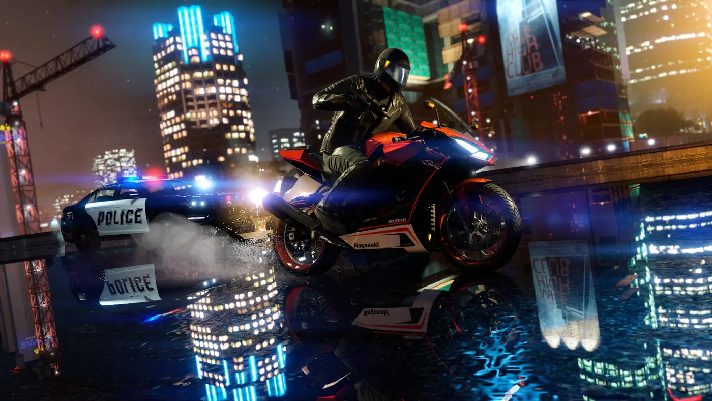 GTA 5 Enhanced on PC: a rider in leathers outruns a police car between lit-up skyscrapers, neon reflected on a flooded street